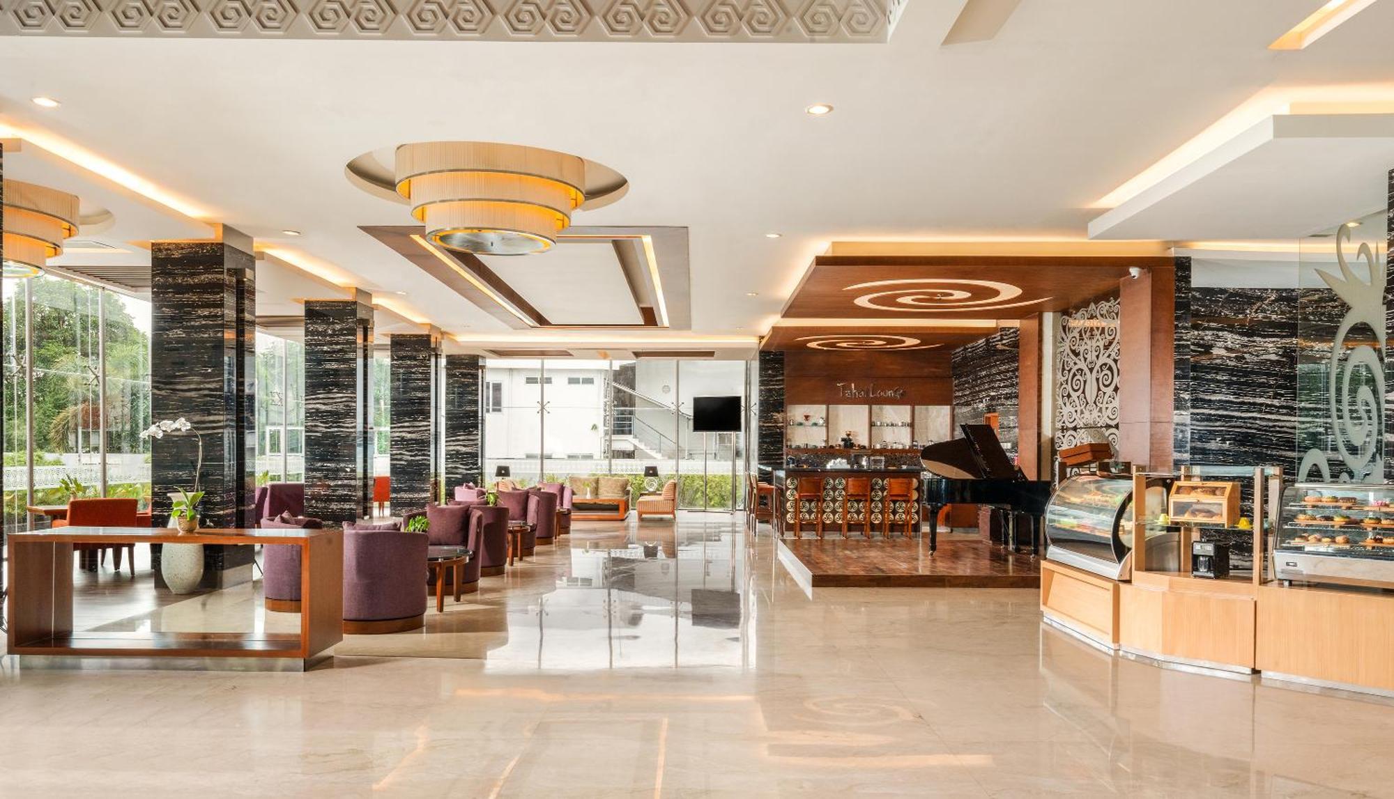 สวิส เบลโฮเต็ล ดานุม ปาลังกา รายา Hotel ปาลังการายา ภายนอก รูปภาพ
