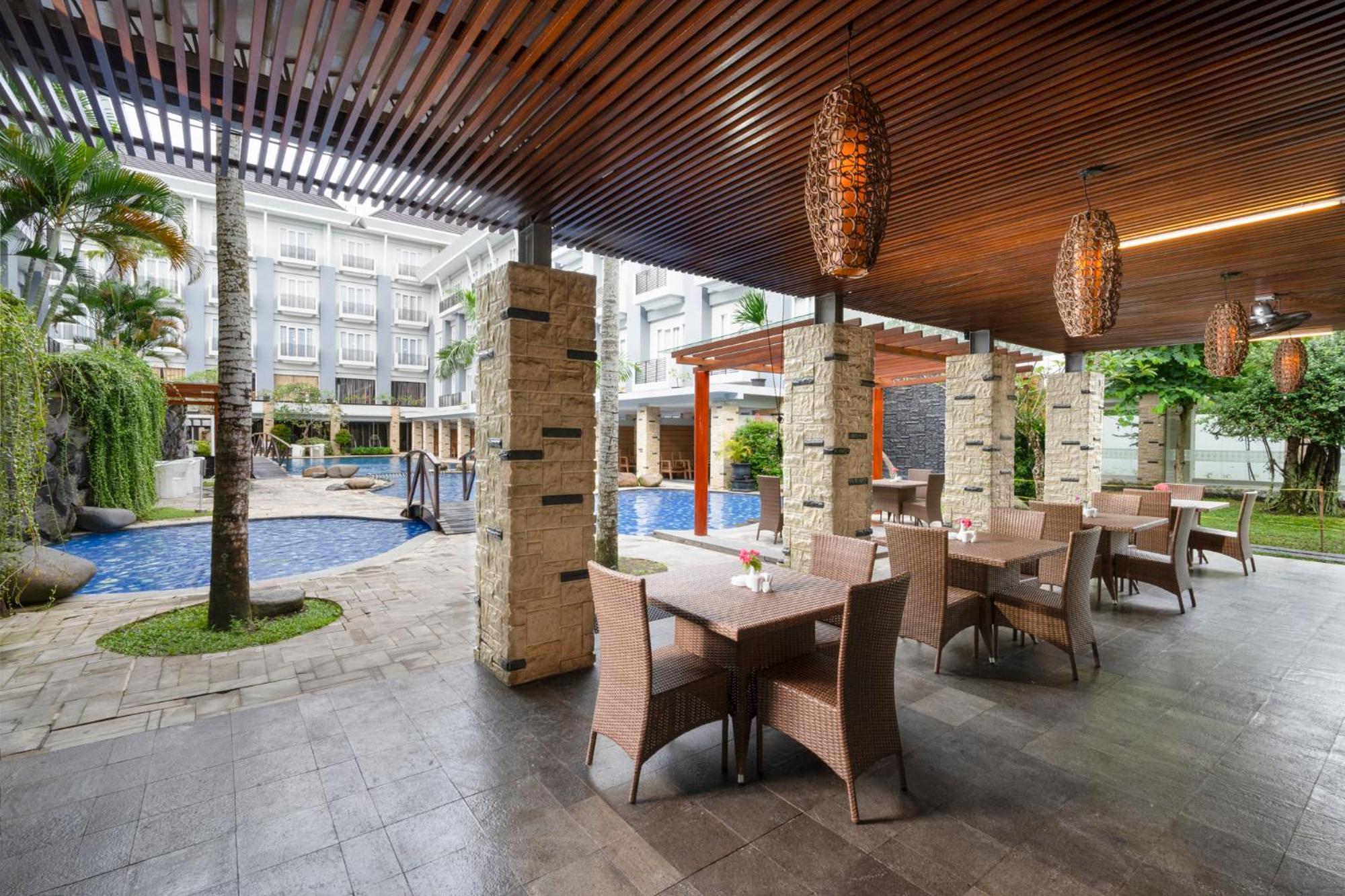 สวิส เบลโฮเต็ล ดานุม ปาลังกา รายา Hotel ปาลังการายา ภายนอก รูปภาพ