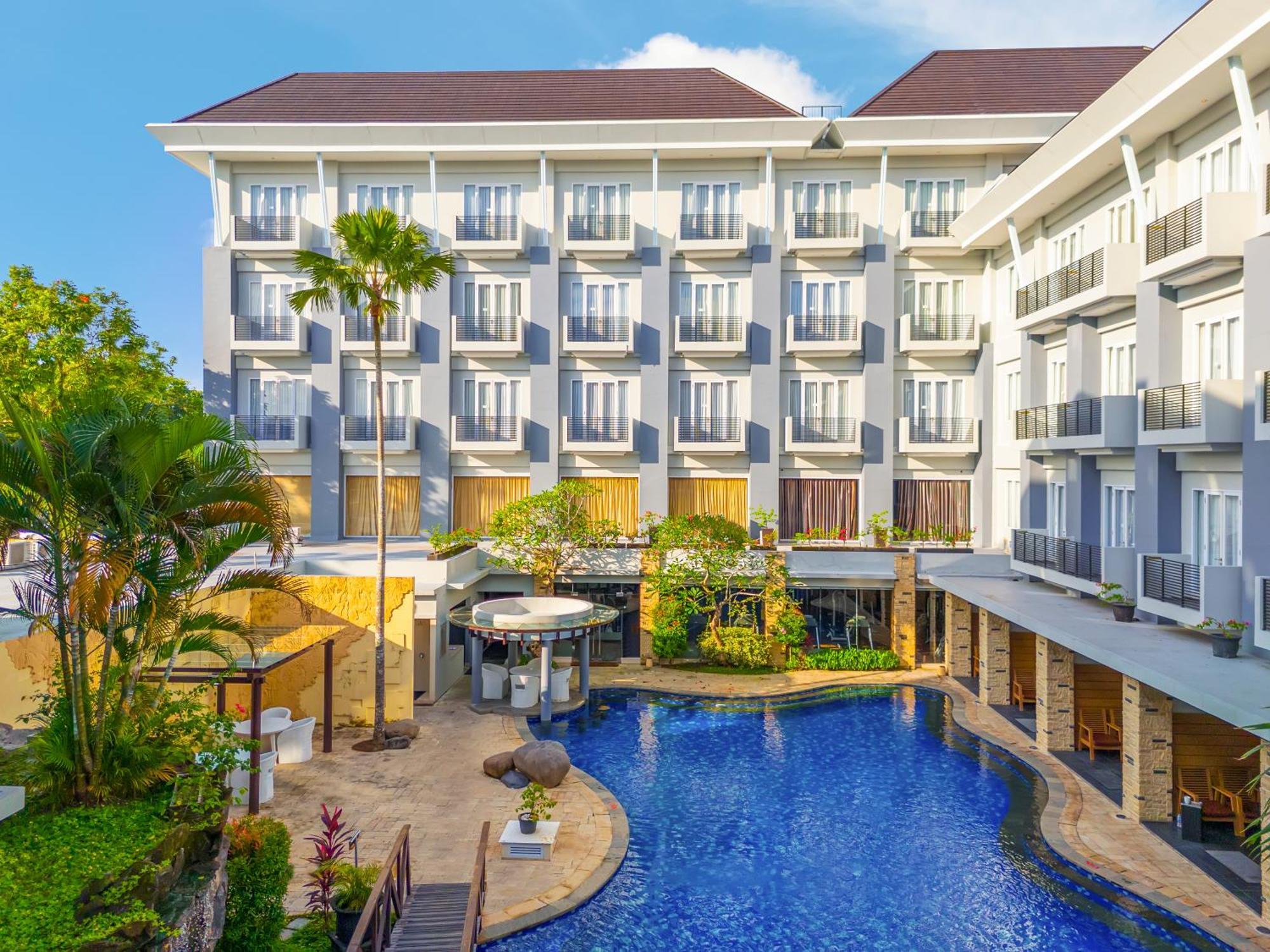 สวิส เบลโฮเต็ล ดานุม ปาลังกา รายา Hotel ปาลังการายา ภายนอก รูปภาพ